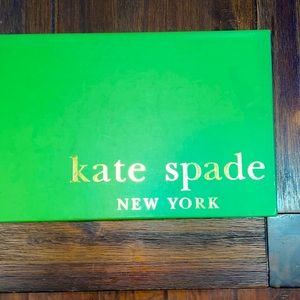 Mint condition Kate spade shoes. Never worn brand new box.
